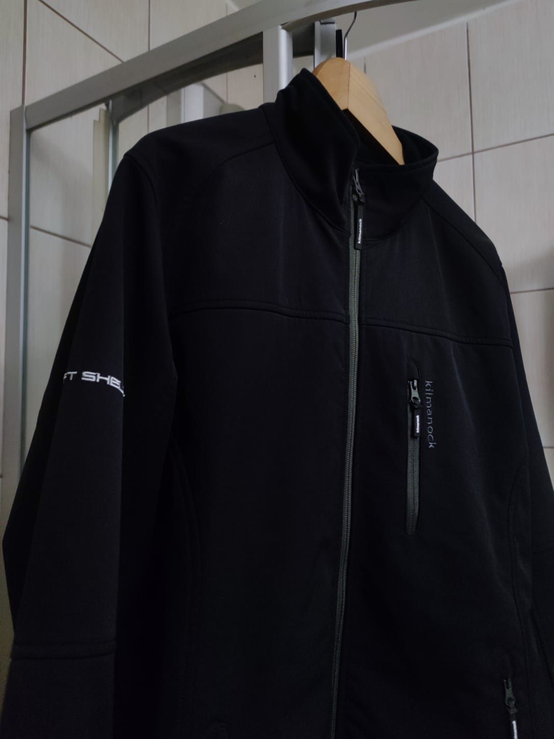 bluza kurtka Męska klimanock S Black series softshell czarna ciemna sz