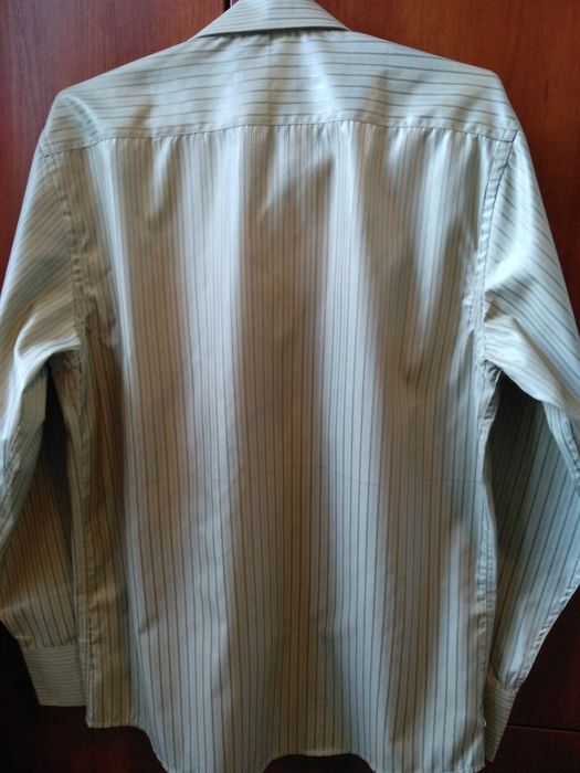 Продам новую  рубашку