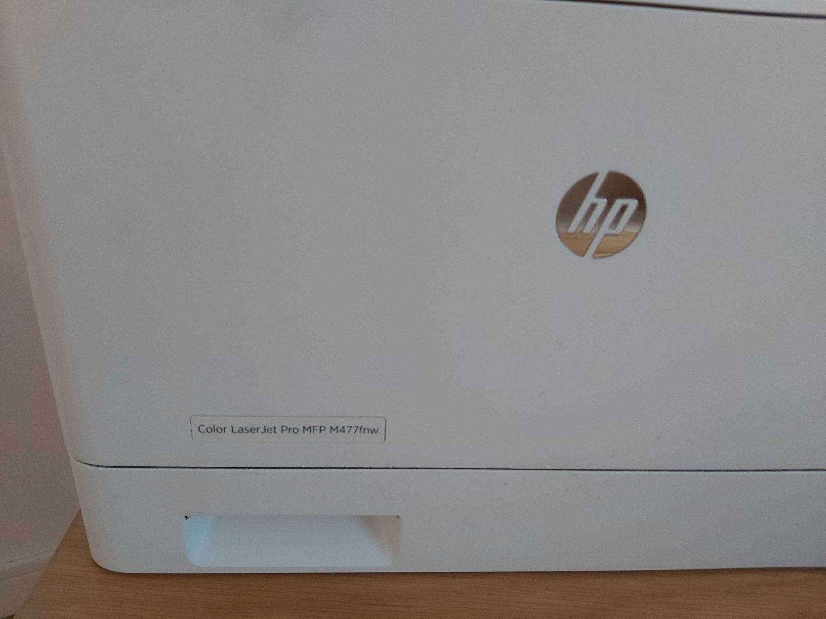 Принтер сканер HP m477fnw цветной лазерный
