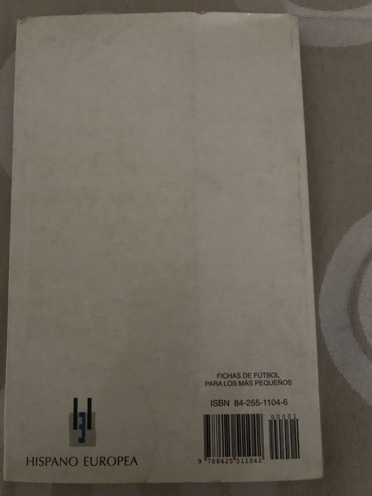 Livro Técnico “Fichas de Fútbol para los más pequenos”