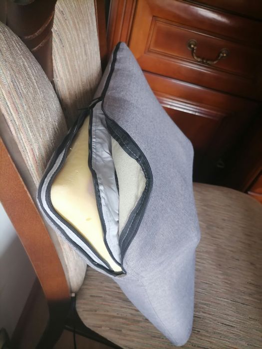 Poduszka masująca masażer do pleców karku