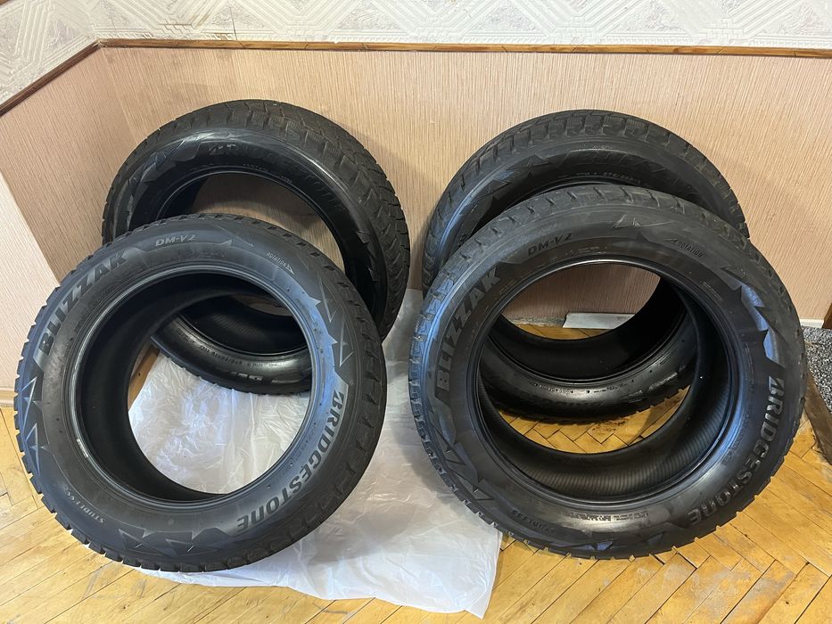 Резина Bridgestone Blizzak DM-V3 275/55 R-19 111T