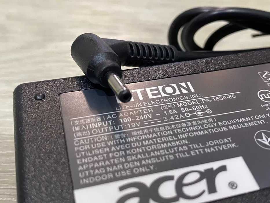 Блок питания для ноутбуков  Acer