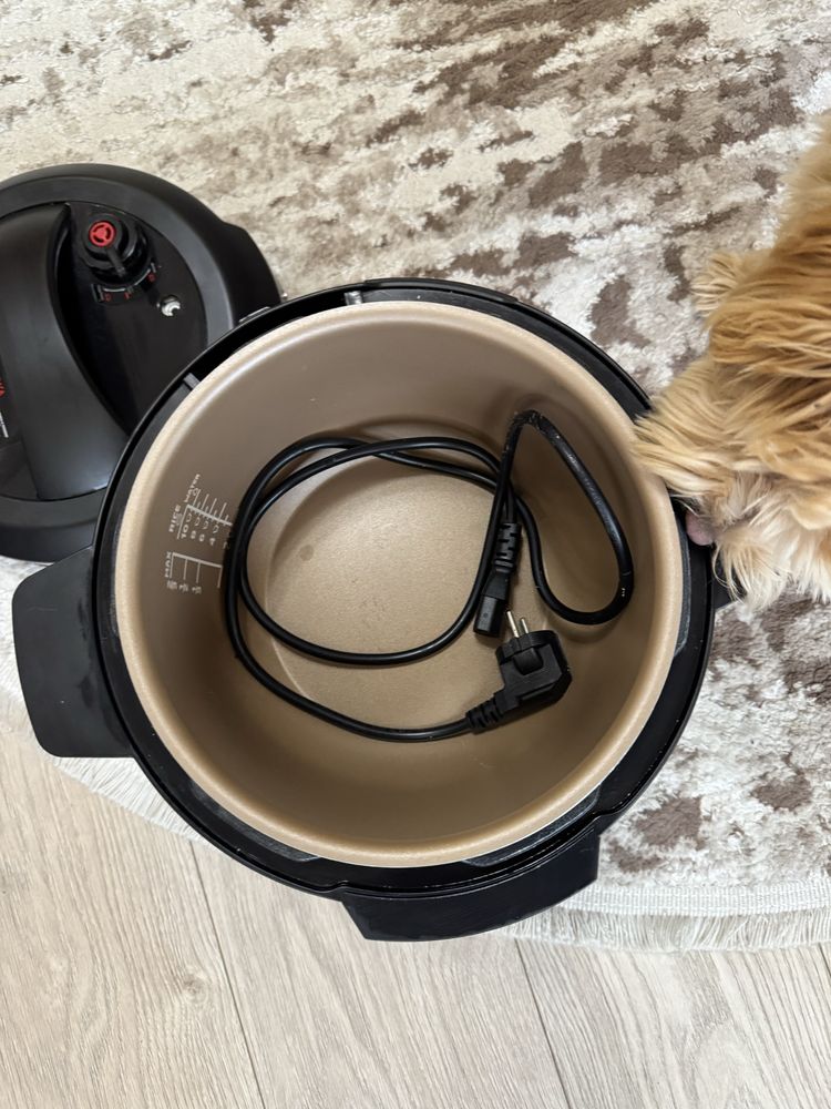 Мультиварка/скороваркв Philips