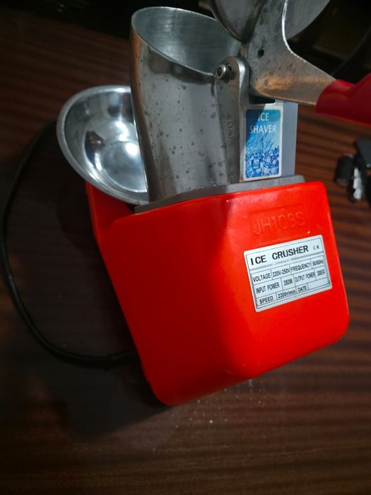 Máquina de triturar gelo