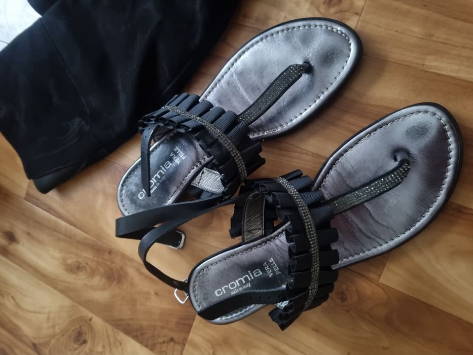 Босоніжки Cromia 38 р