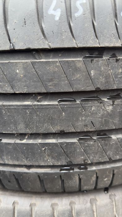 255/45/20 Michelin Latitude sport 3