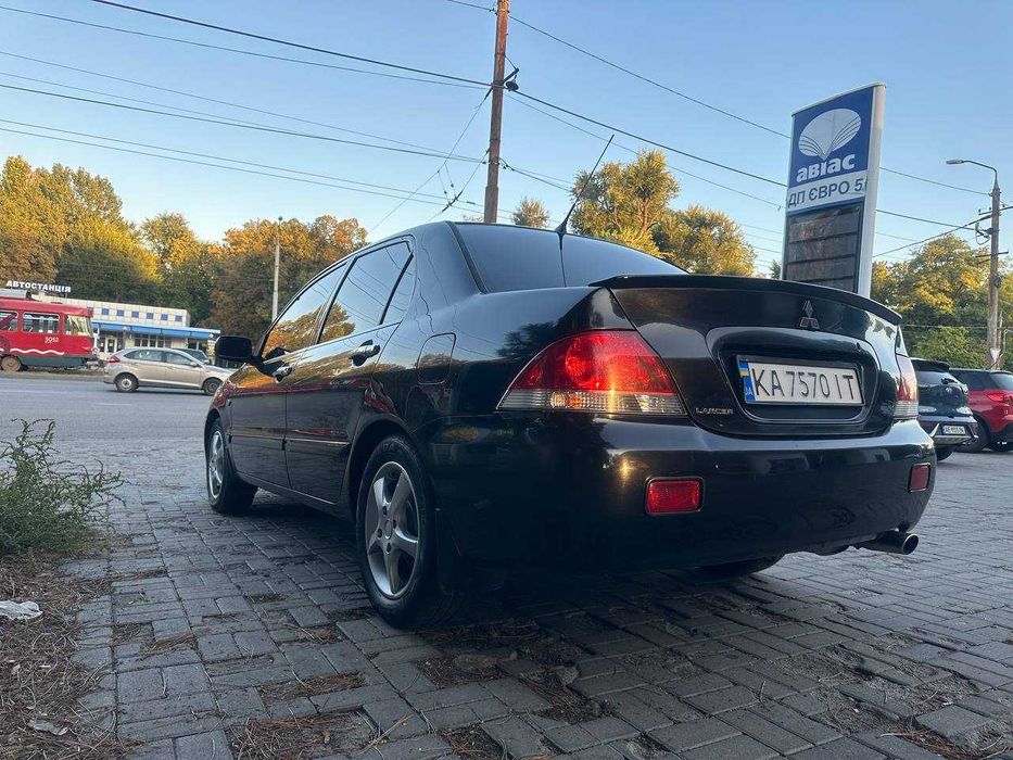 Mitsubishi Lancer 9  офіціал з рідним пробігом на автоматі.