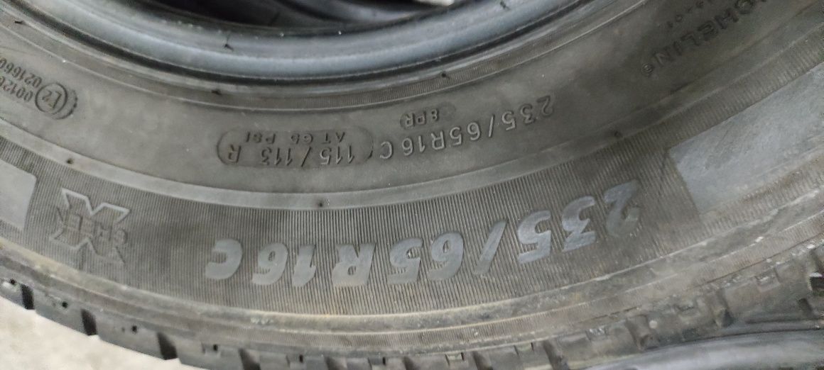 Pneus 235/65r16C Michelin Agilis 75% piso