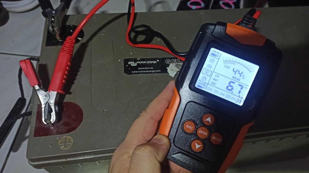 Акумулятор 12V 220Ah Victron Energy, б/в.