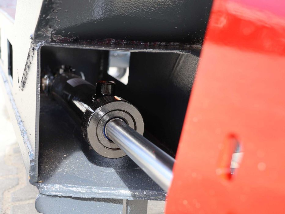 Chwytak do bel 2 SIŁOWNIKI balotów sianokiszonki Wzmocniony