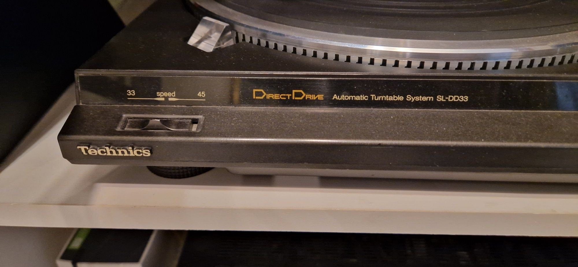 Gramofon Technics SL-DD33