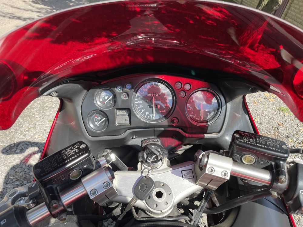 Мотоцикл Honda CBR 1100XX
