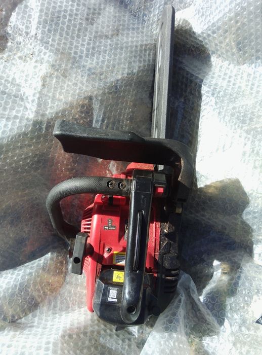 Motosserra einhell pequeno