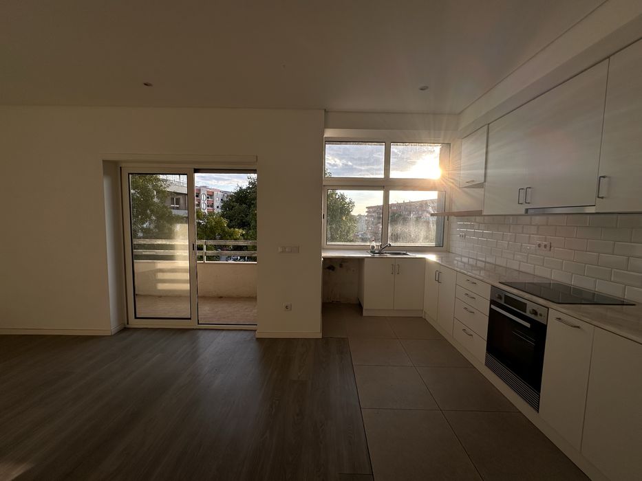 T1 Braga remodelado com garagem