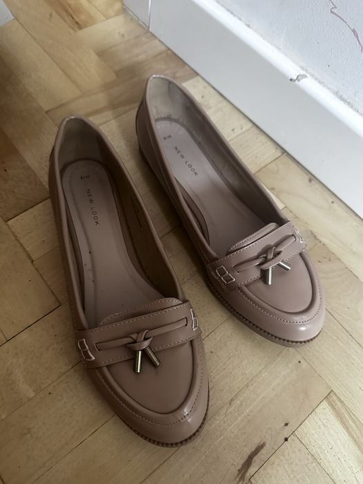 New look, beżowe mokasyny na płaskim obcasie, roz.42