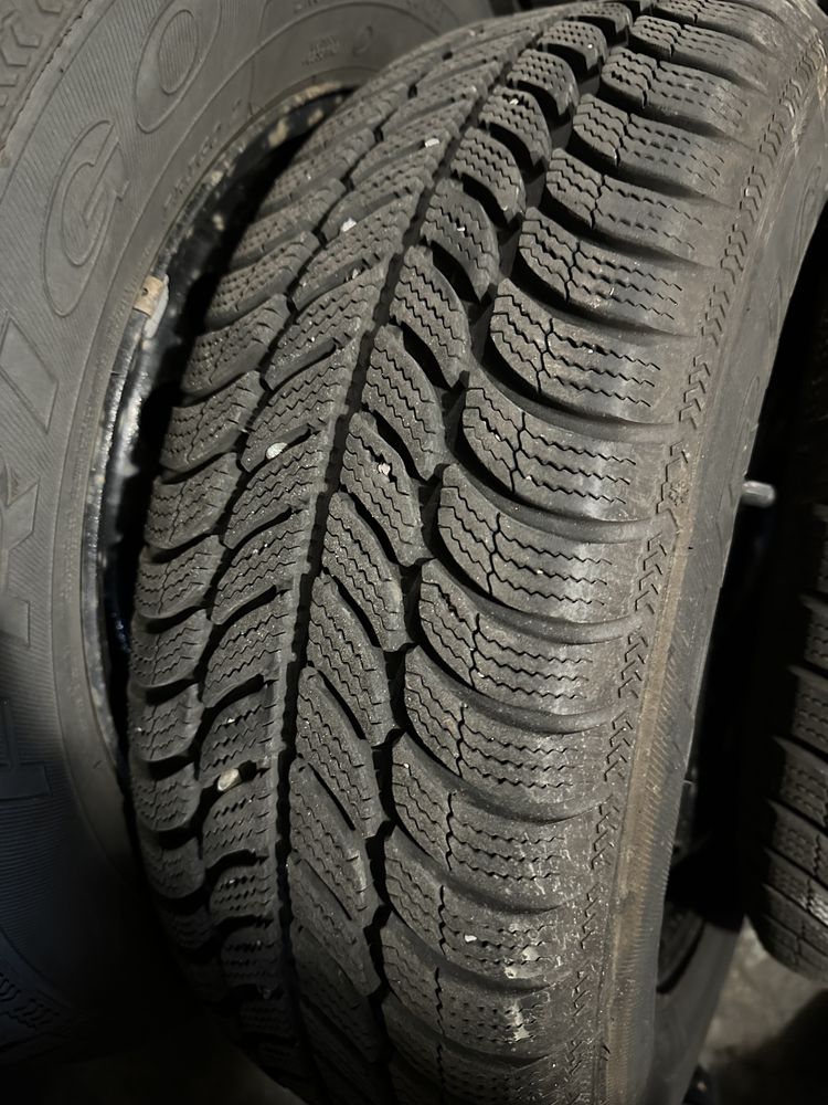 Opony zimowe 195/65/R15