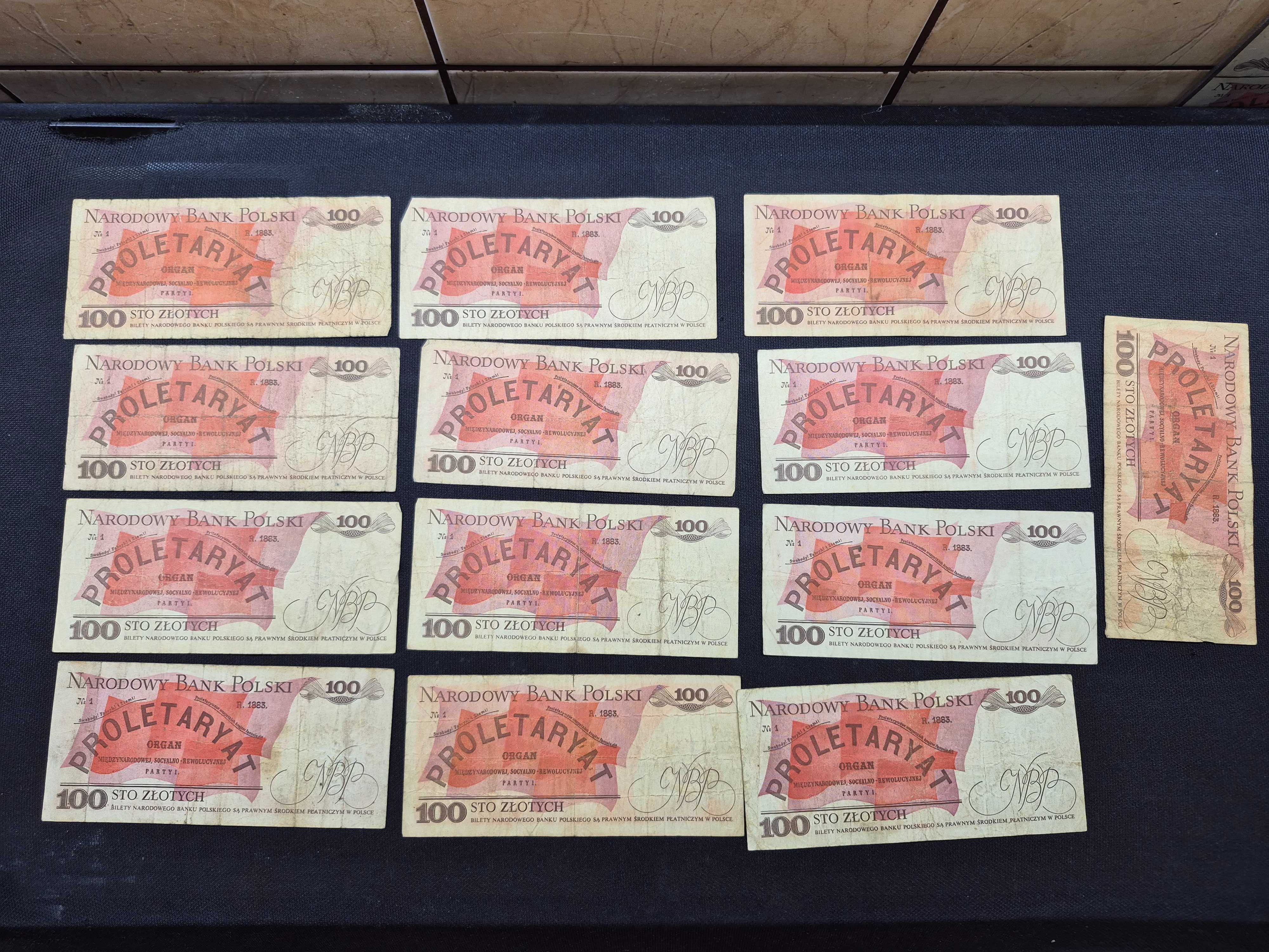 Pamiątki z PRL-u starocie banknoty 1982 rok zestawy