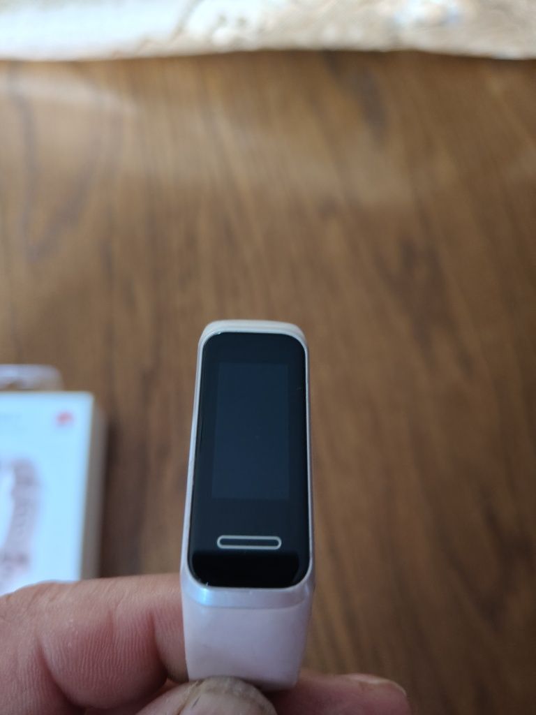 Opaska Huawei band 4