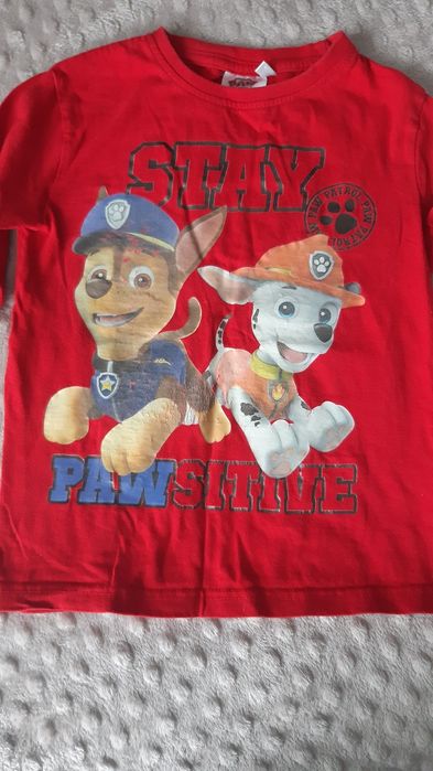 Кофточка  для дівчинки.