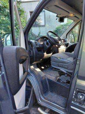Ładny Peugeot Boxer 2,2 HDI 2011 L2H2 świeżo sprowadzony