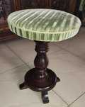 Taboret do pianina.
