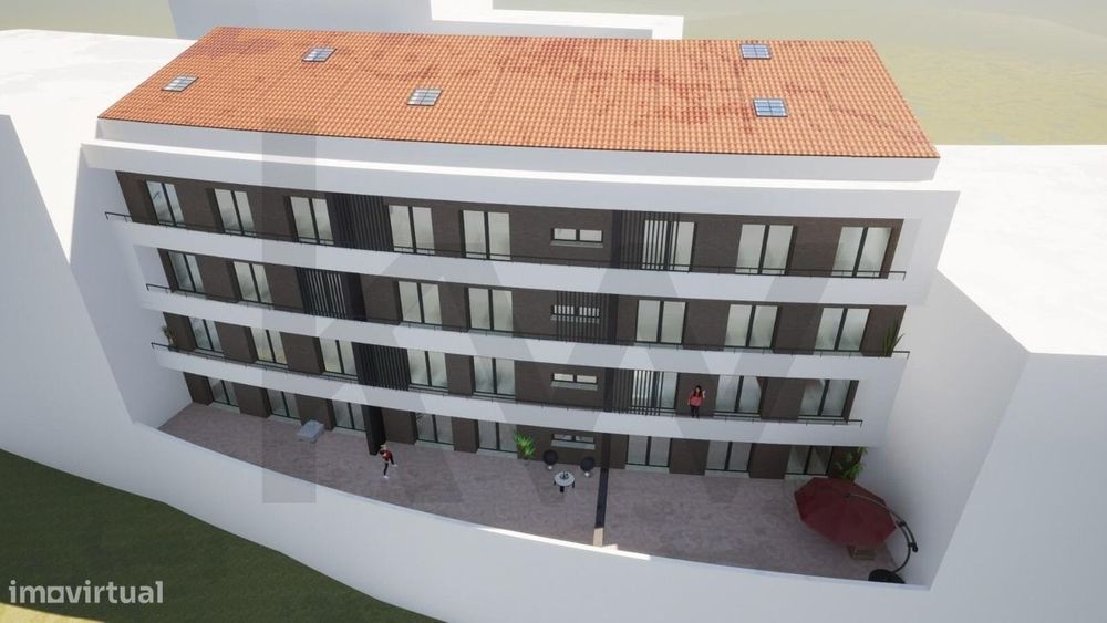 Fantástico T3 Duplex em Construção – São Salvador