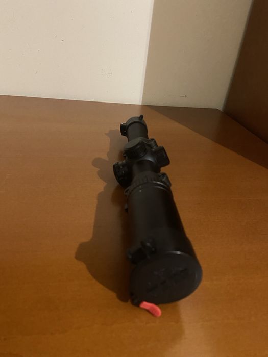 Mira telescopica de caça (batida)