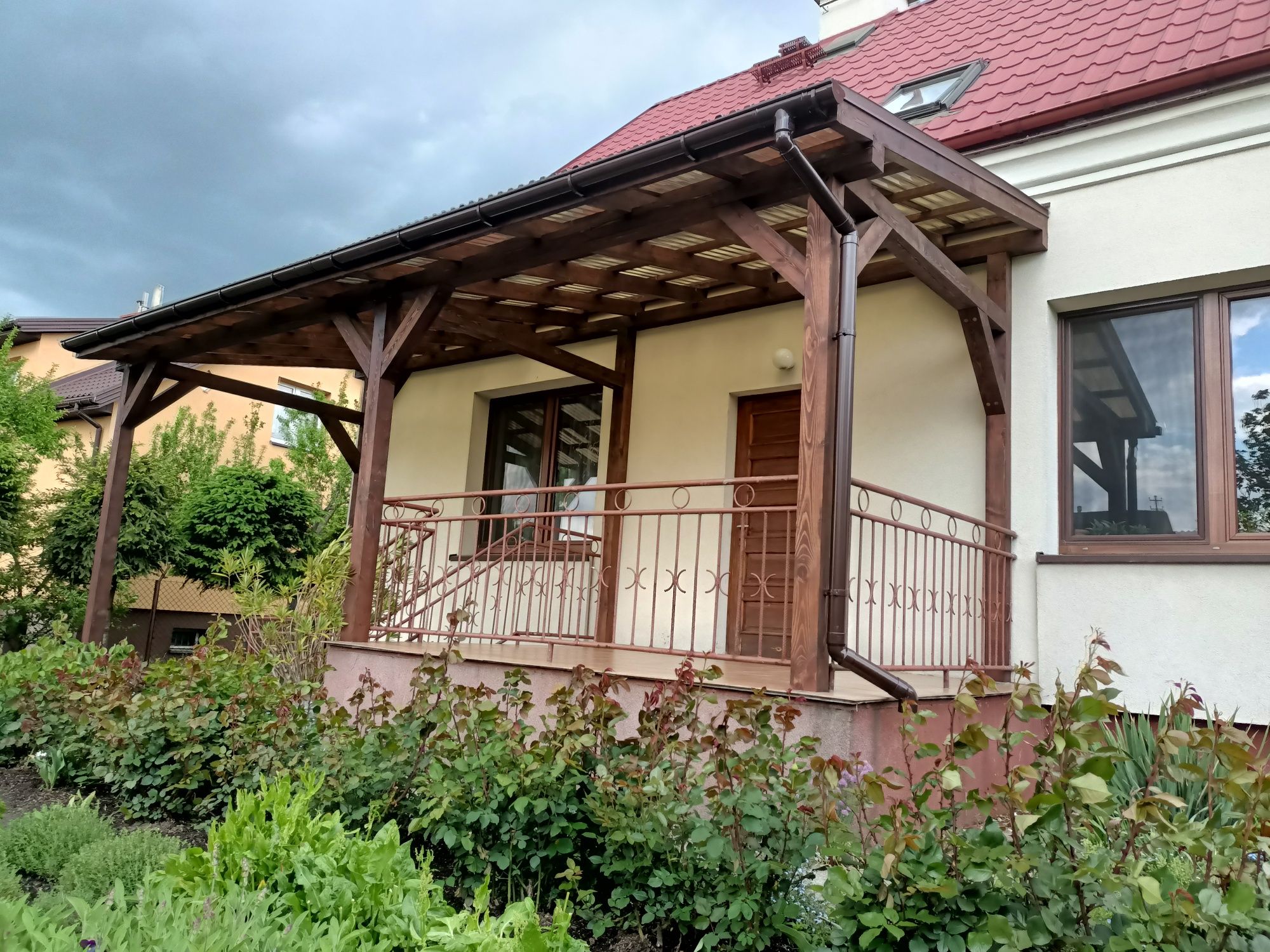 Tarasy drewniane i kompozytowe kompleksowo
