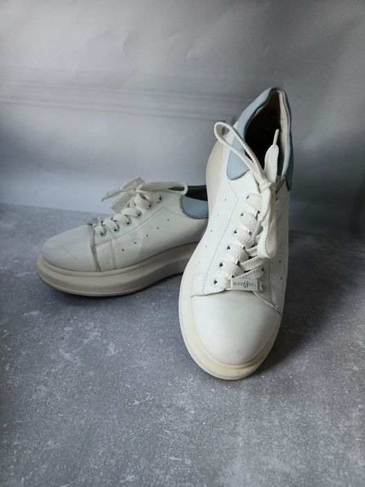 Шкіряні жіночі кеди