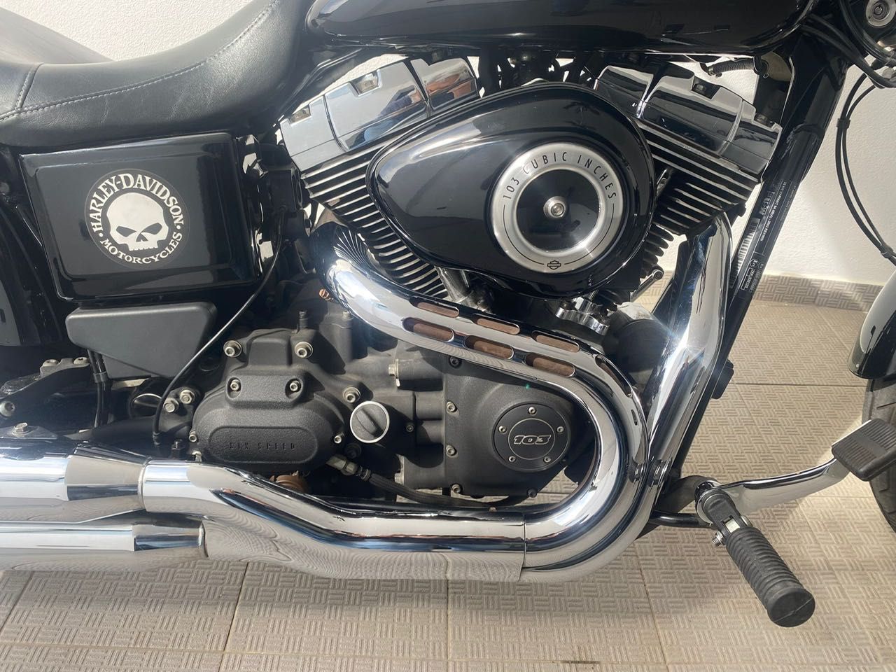 Harley Davidson FXDWG Dyna Wide Glide 103
