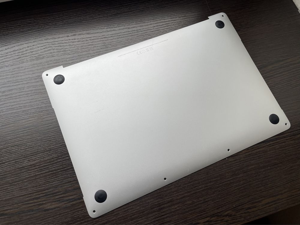 MacBook Pro A1706 разборка