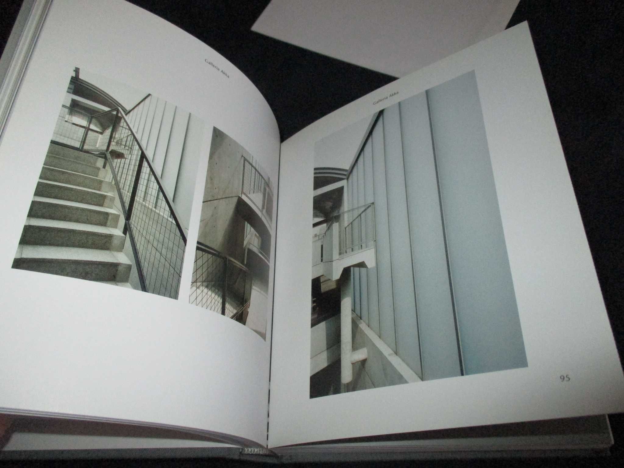 Livro Tadao Ando The Colours of Light Richard Pare