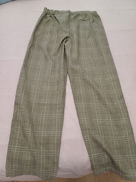 Calças Beges Riscas