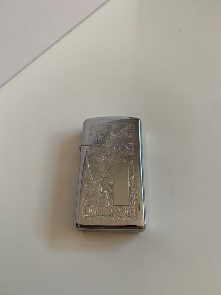 Isqueiro ZIPPO - Slim Chrome Venetian