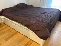 Cama e colchão IKEA - 140x200cm- modelo MALM