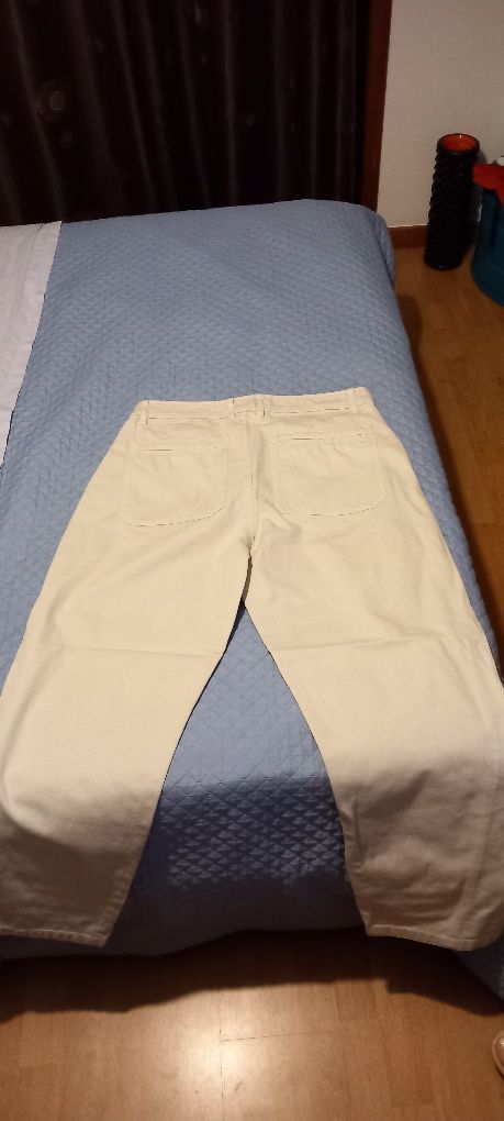 Vendo calcas para rapaz , sem etiqueta mas novas