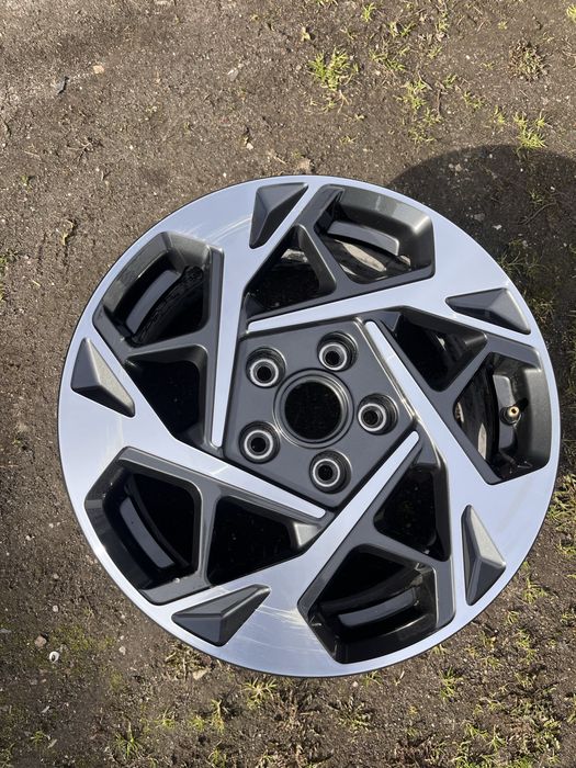 Felga 16 Hyundai 5x114,3 6,5J ET50 ø67,1 52910-G4AA0