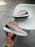 Оригінальні жіночі спортивні кросівки Nike Revolution 5 41 (26.5см)