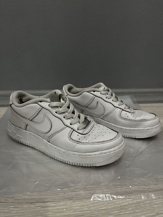 Жіночі кросівки Nike Air Force