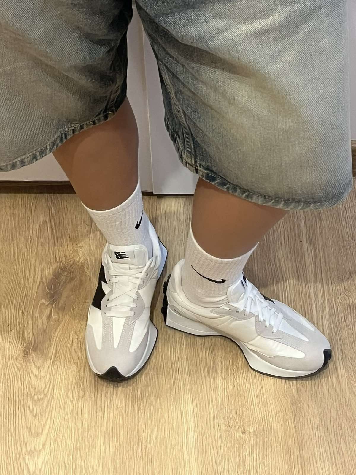 Adidasy Snickersy r.39