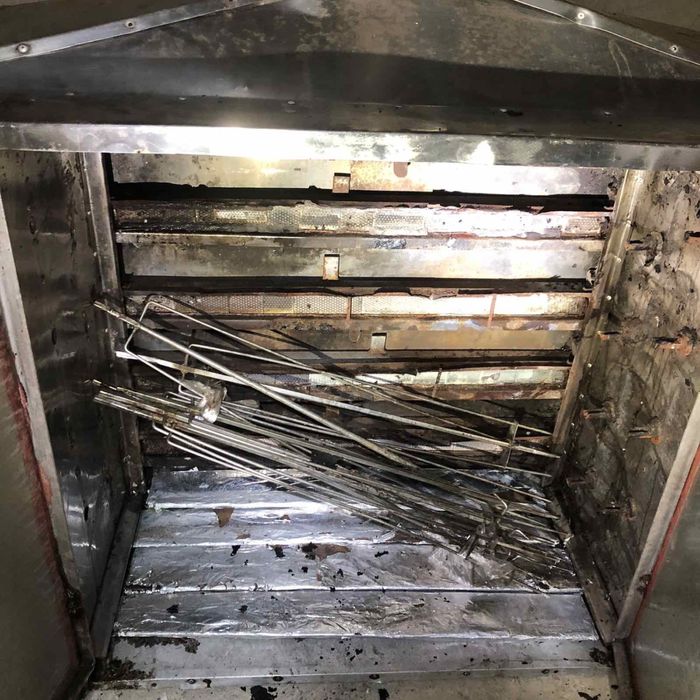 Газовий гриль для курей