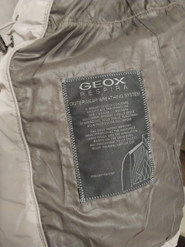 Женская куртка Geox