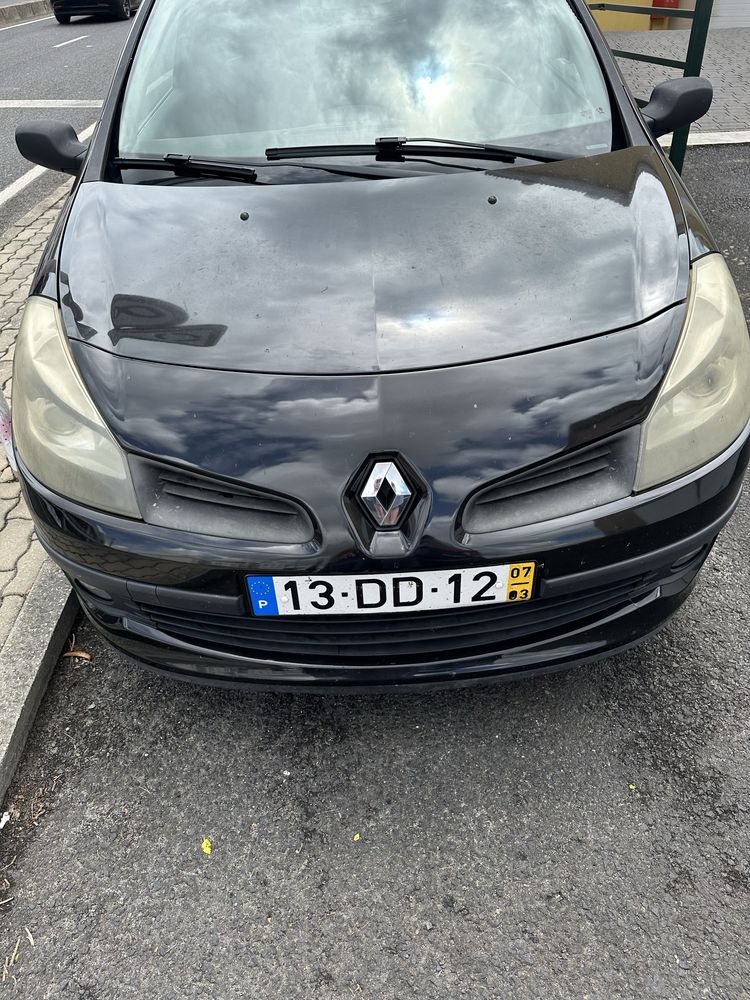 Renault Clio 1.5 dci 3 Portas cx.6 A/C 100cv