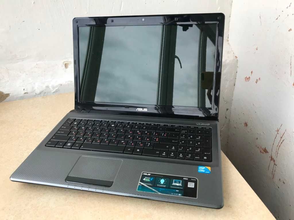 Ноутбук Asus A52J на запчасти Intel core i3 15"6