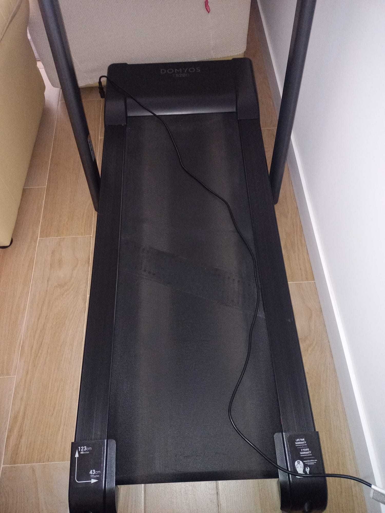 Passadeira de Corrida T520B Conforto, 13 km/h