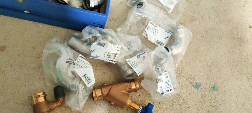 Acessórios em inox Press várias medidas e tamanhos.