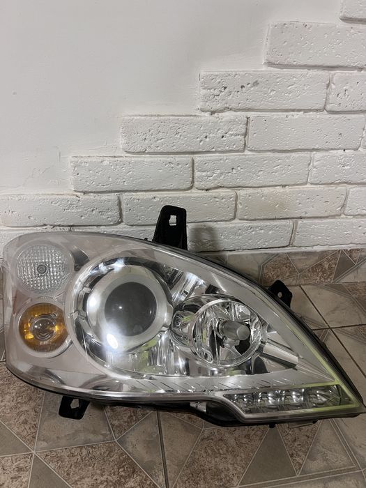 Фара права віто 639 рестайлінг