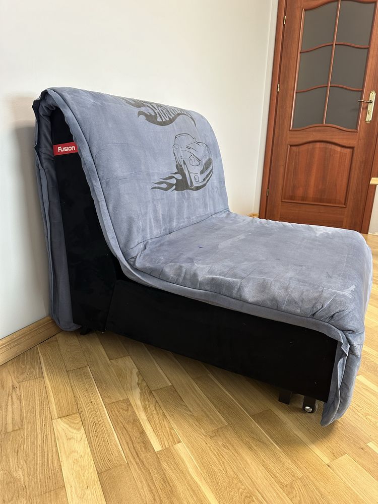 Розкладне ортопедичне дитяче крісло-ліжко