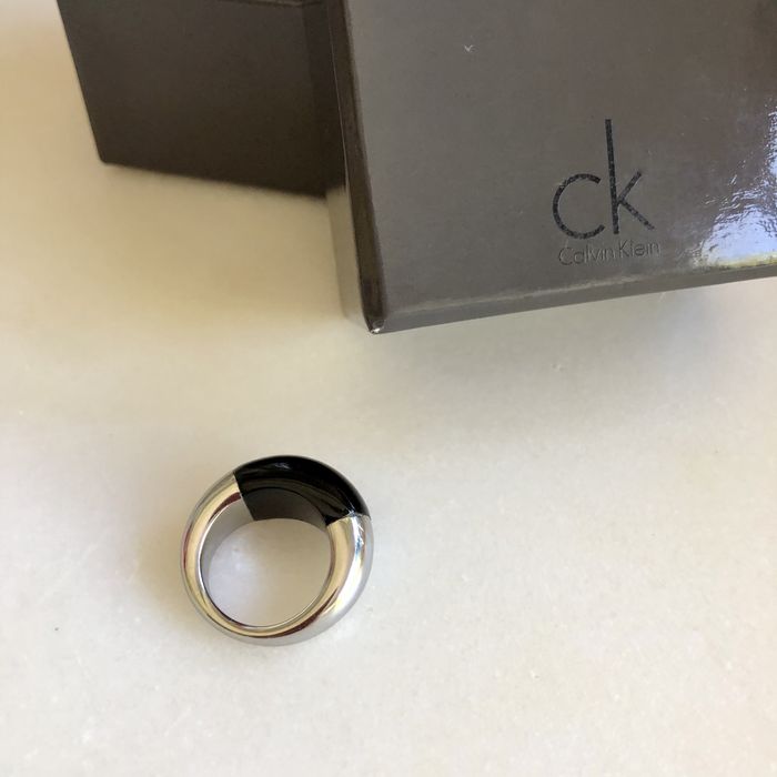Anel Calvin klein Ellipse original novo, 16,56mm